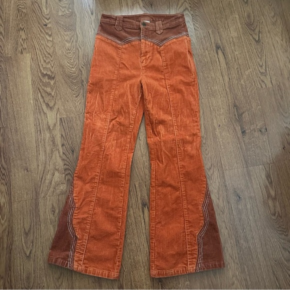 Classic Rock Couture Vibrant Orange corduroy Flare Jeans size Medium unique - Picture 2 of 12